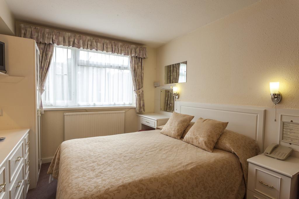 Arlington Hotel Bournemouth Habitación foto